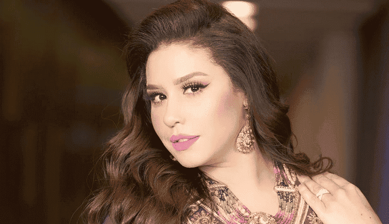 الفنانة هدى سعد تتألق في حفل خيري (صورة)